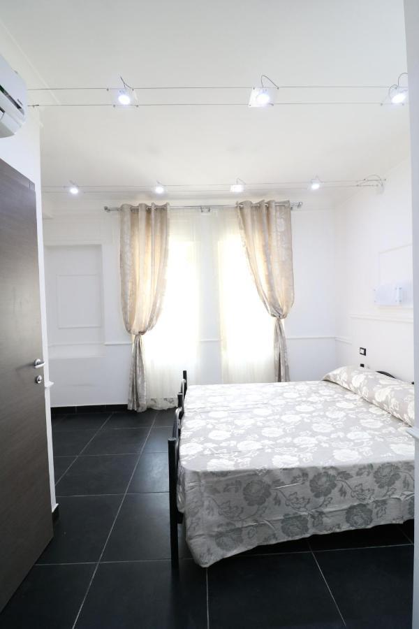 Hostal Palace *