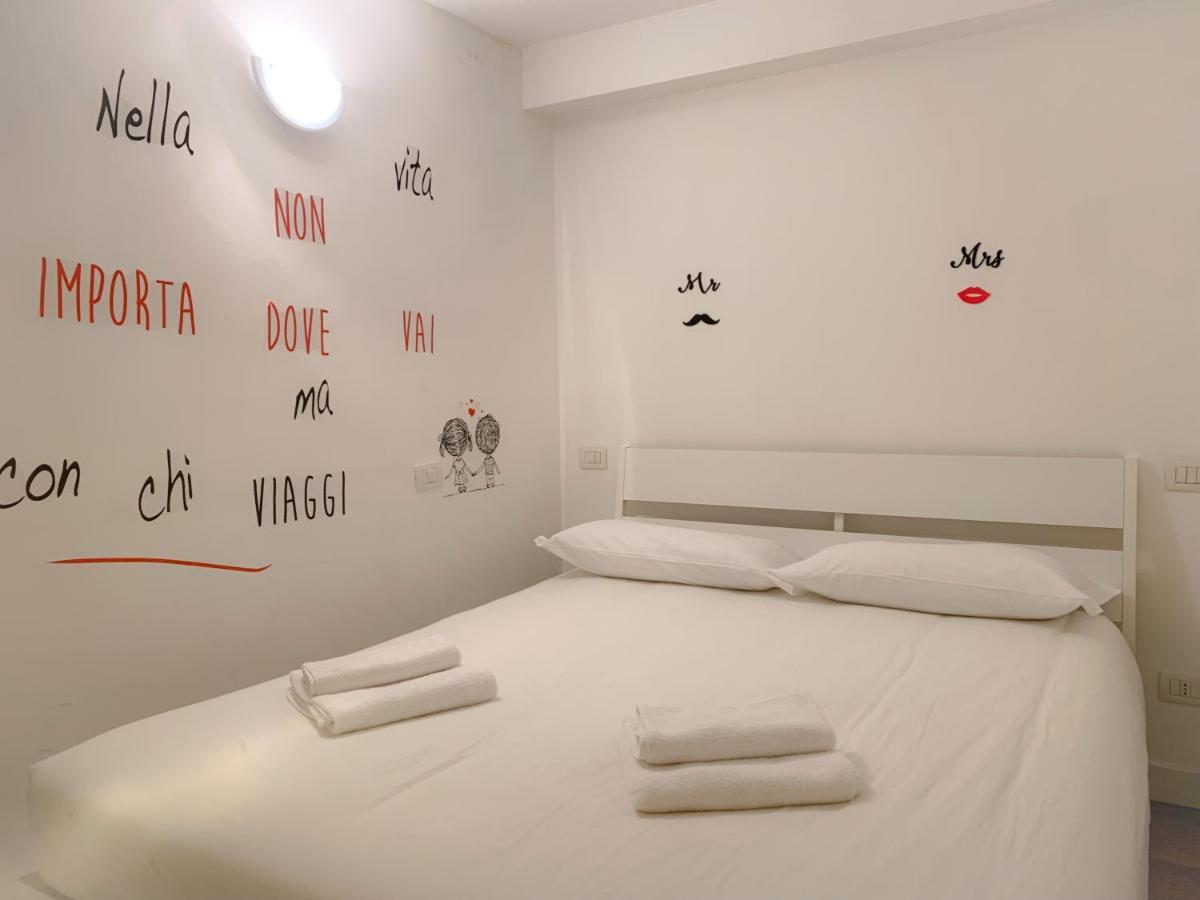 Pied A Terre Barberini Affittacamere Roma