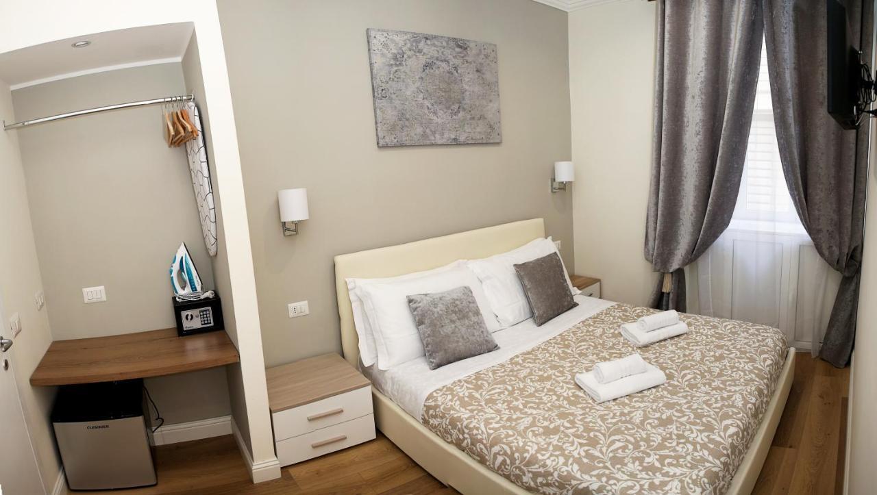 Vatican Comfort Suites Pensión 2*