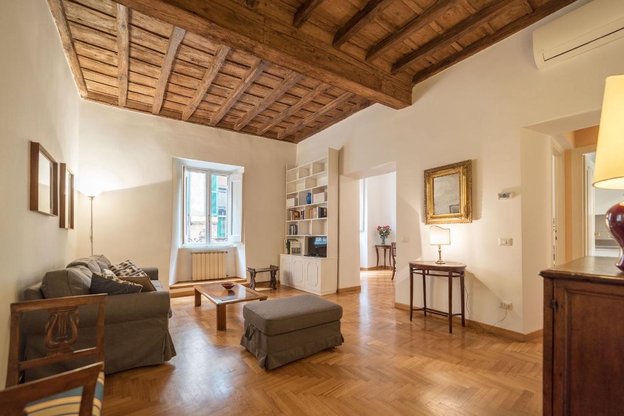 Apartamento A Peaceful Retreat 2 Minutes From Piazza Navona - Fromhometorome *