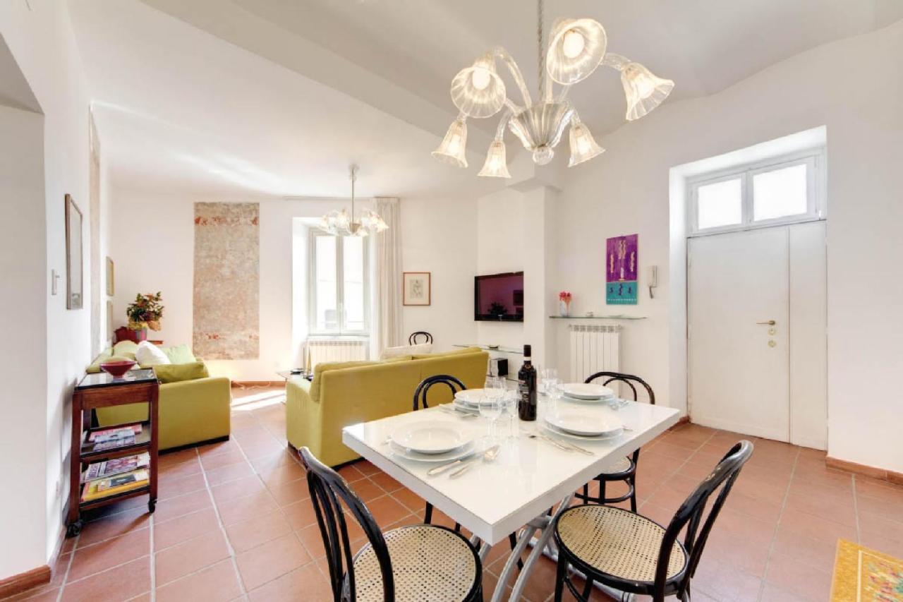 Latinhouse Apartment *