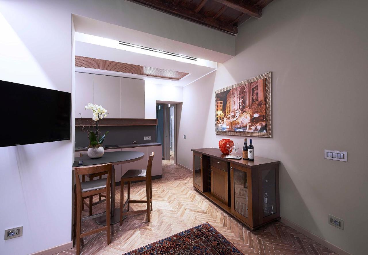 Harry's Bar Trevi Luxury - Modelli Affittacamere