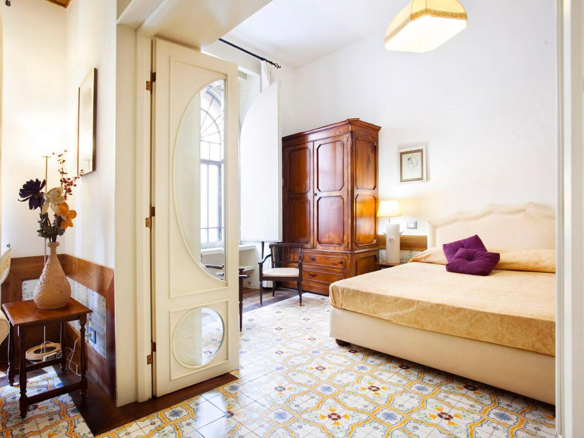 Foro Apartment