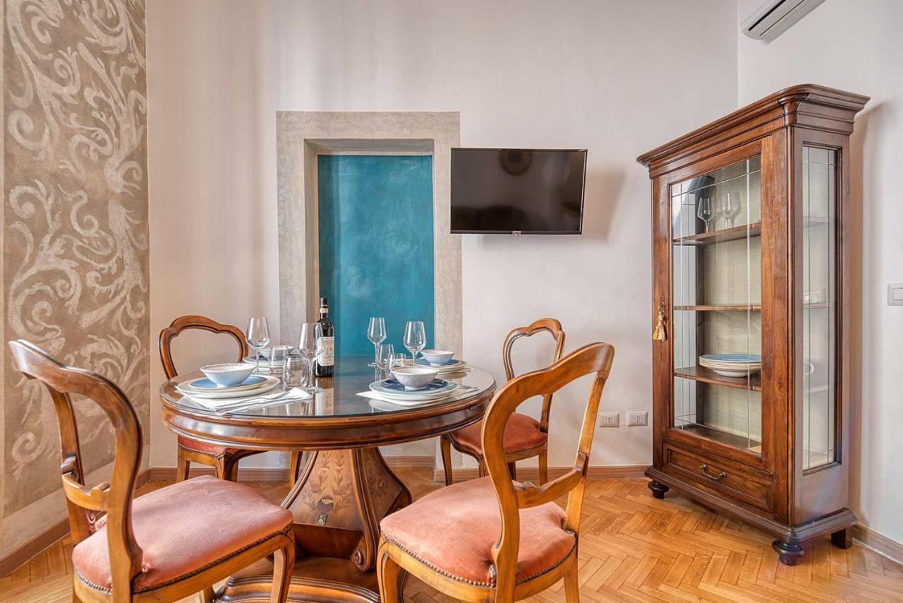 Palazzo Pamphili Lecca Di Guevara Apartment *