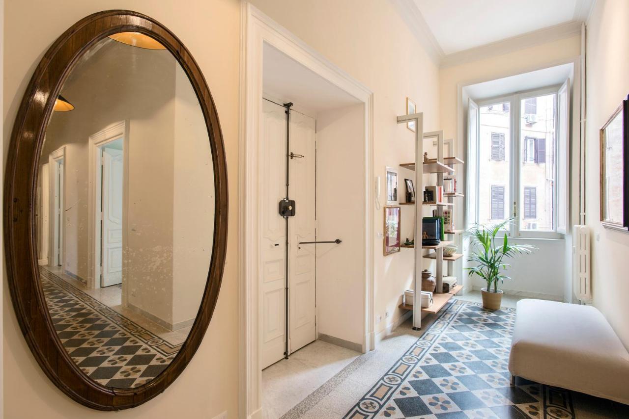 Flat Three Apartamento *