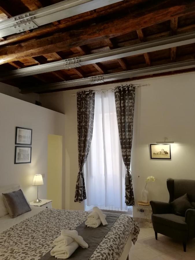 Fontana Di Trevi - Historic Center Apartment Apartamento