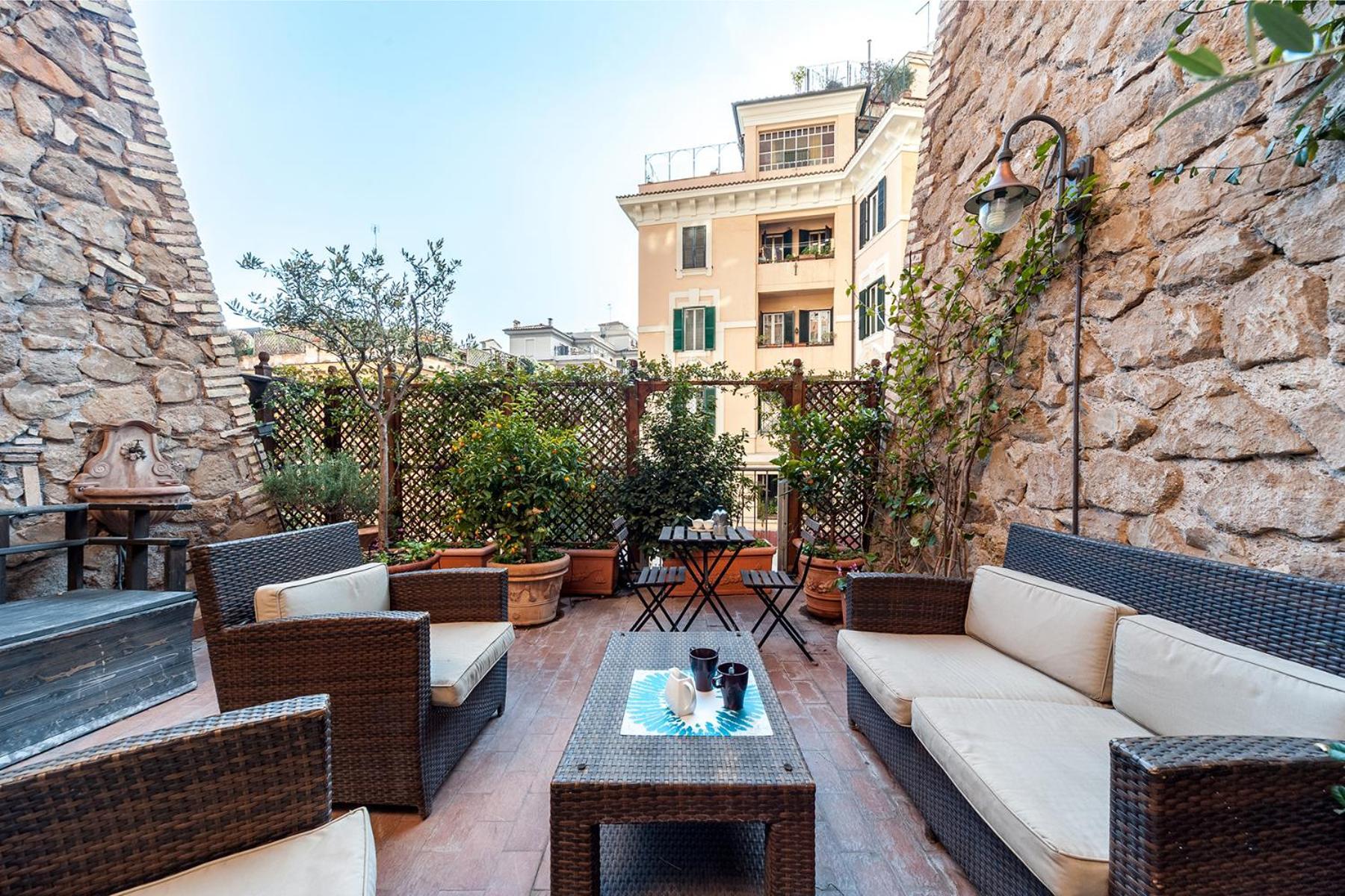 Ponziano Loft Trastevere Casa vacanze *