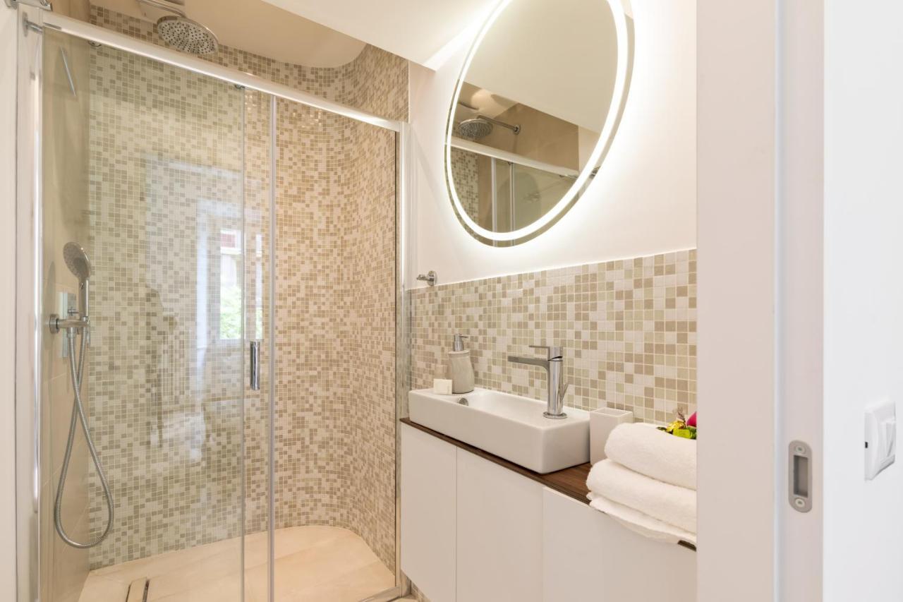 Buzzstays - Stylish Vatican Downtown Apartment *