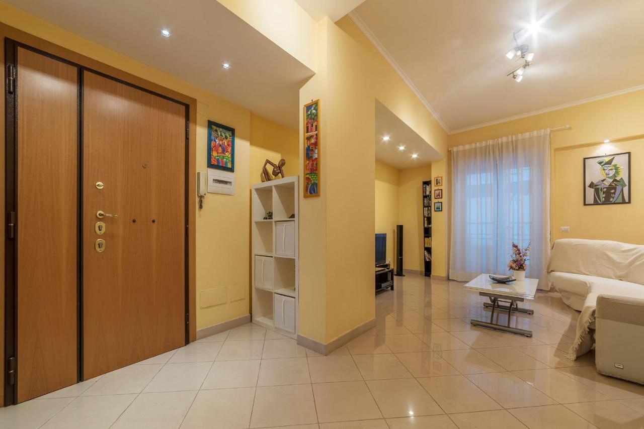 Apartment Lovely Flat Marconi District Rome