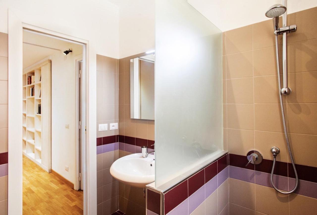 With Terrace Near Piazza Navona - Fromhometorome Apartment *