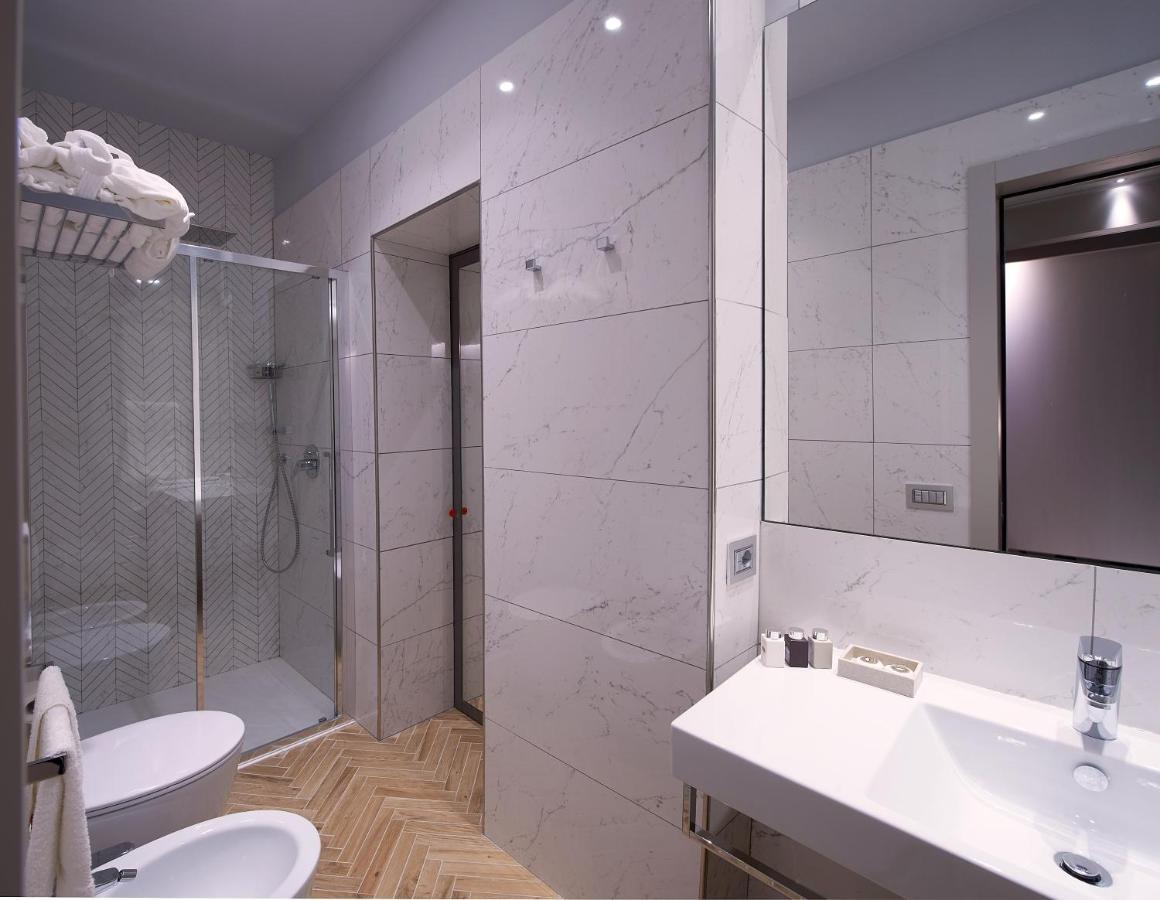 Harry's Bar Trevi Luxury - Modelli Roma