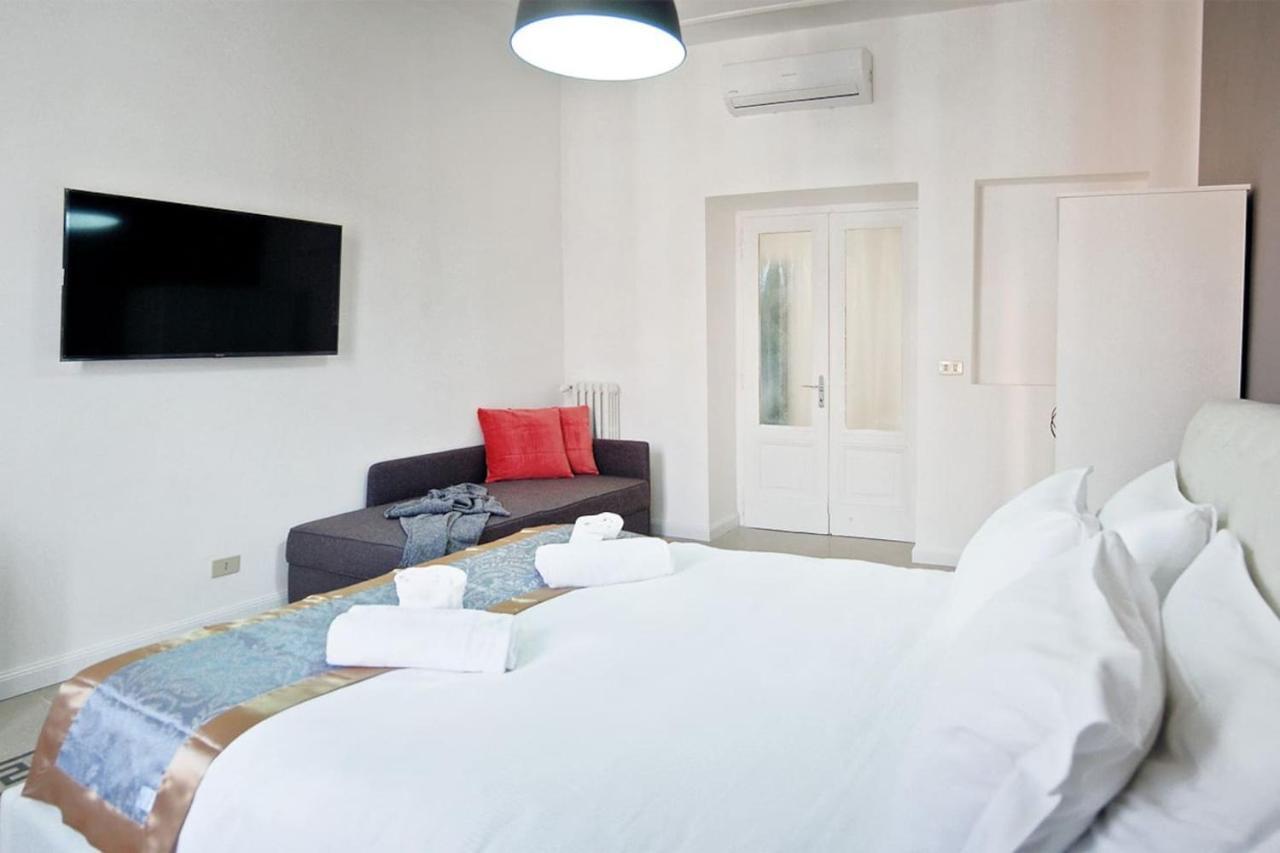 Guardabassi Collection - Vatican White By Varental Apartment *