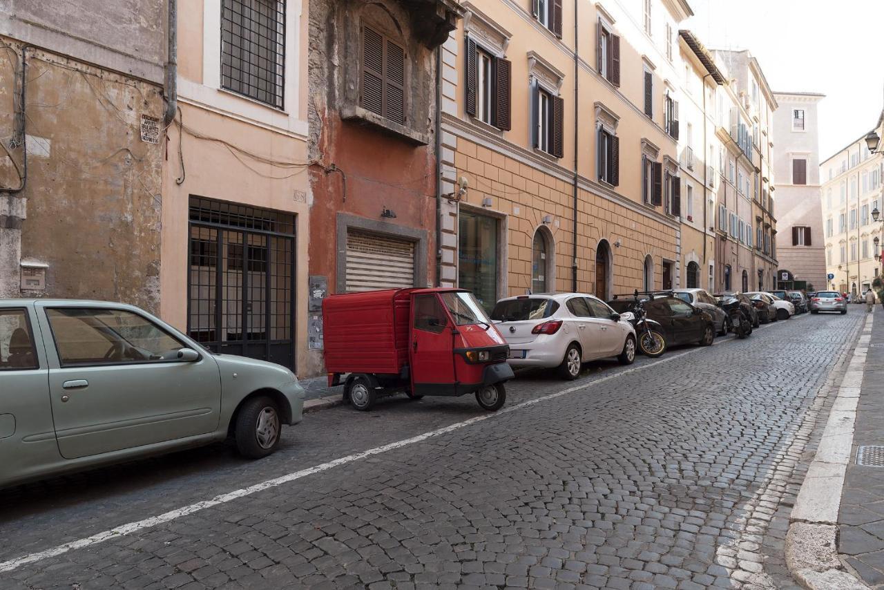 Appartamento By The Charming Piazza Navona - Fromhometorome Roma