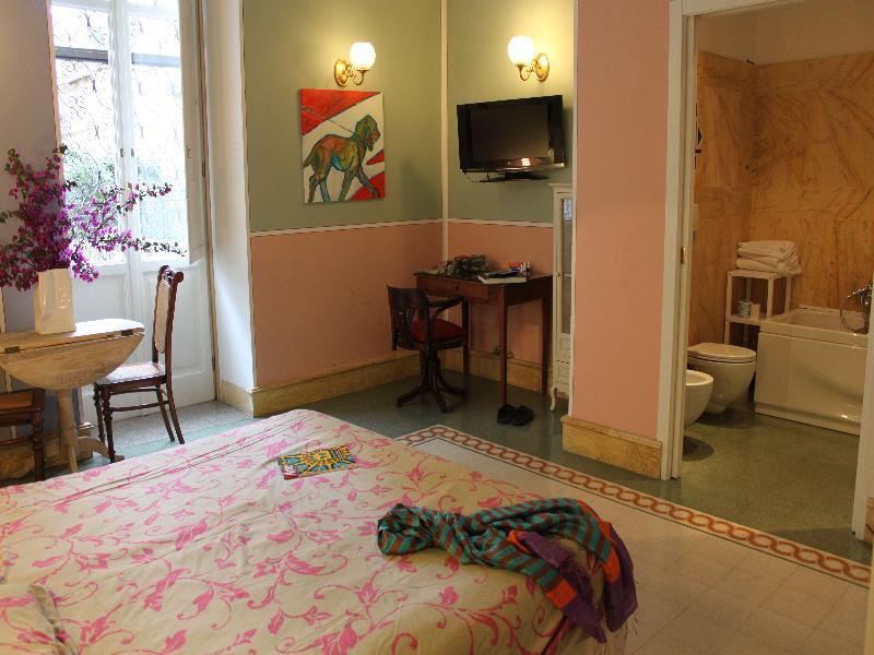 Hotel Emona Aquaeductus