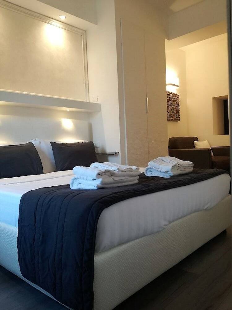 Brunelleschi Holidays Rome