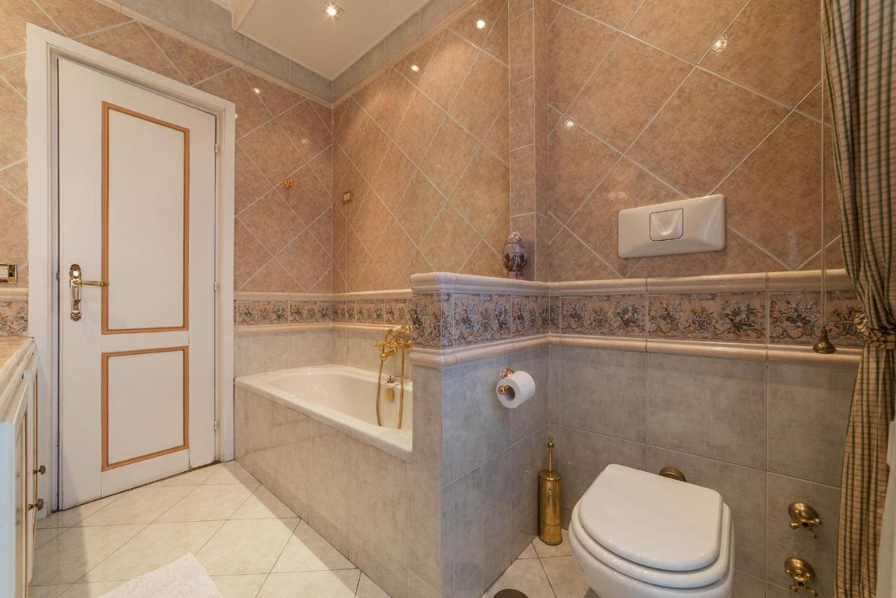 San Pietro Exclusive Panoramic Flat *