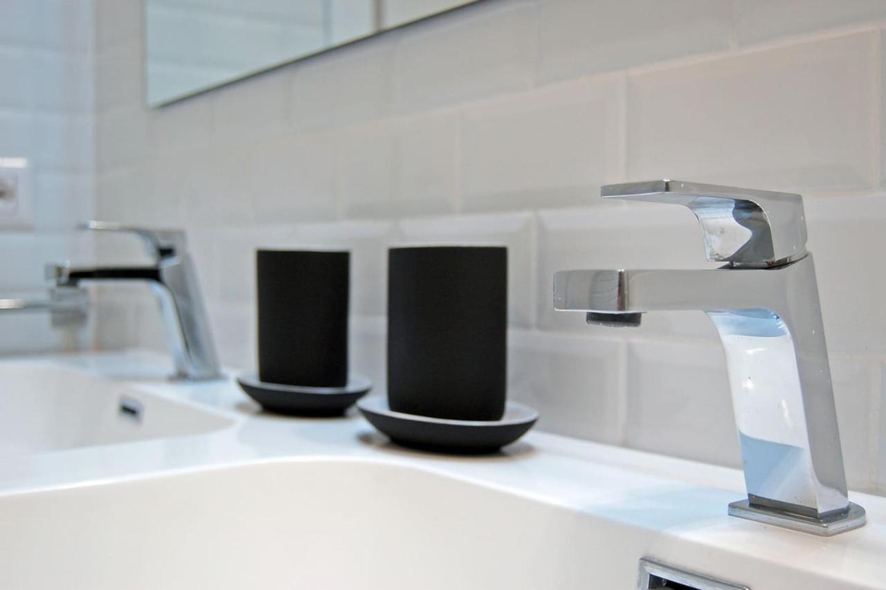 Guardabassi Collection - Vatican White By Varental Apartment Rom