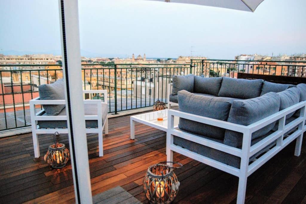 A Terrific Terrace Penthouse Roma