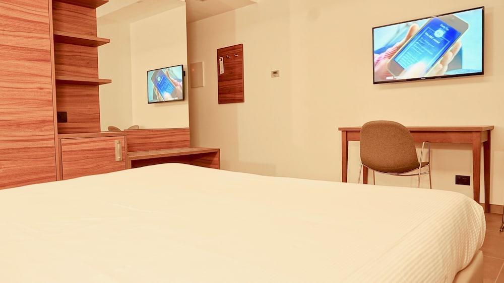 Hotel Kolping Casa Domitilla 3*
