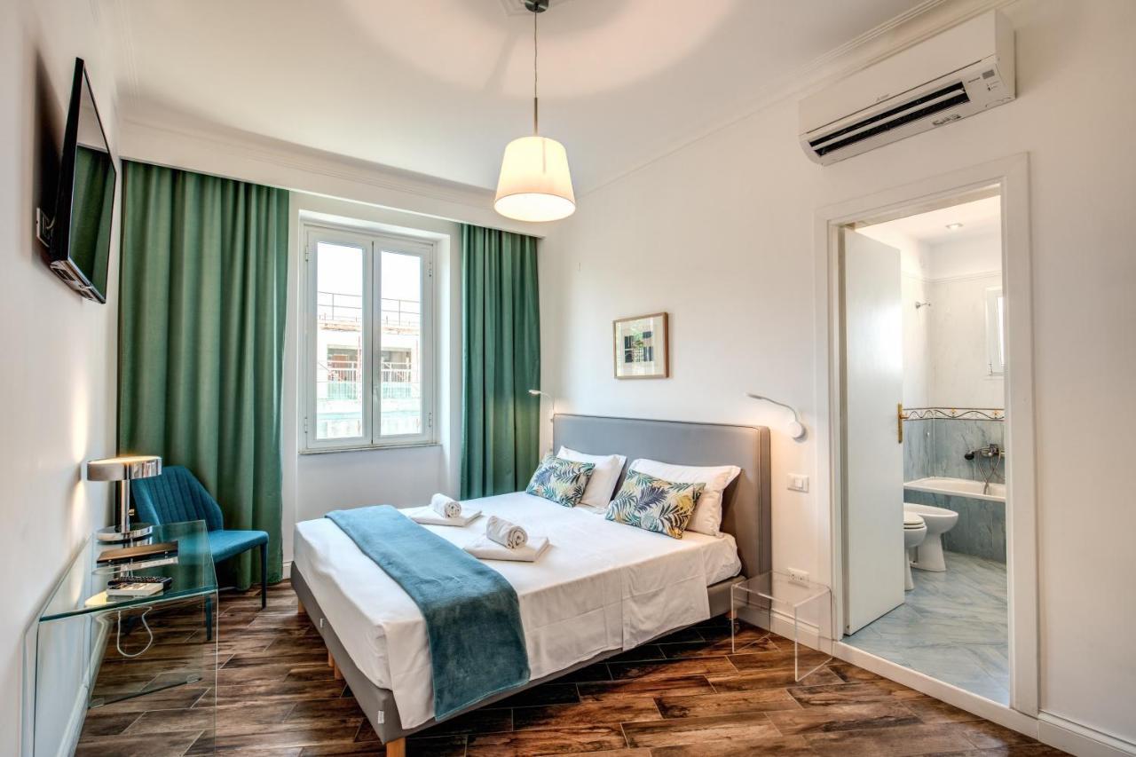 Bed and breakfast Comfort Astoria Palace