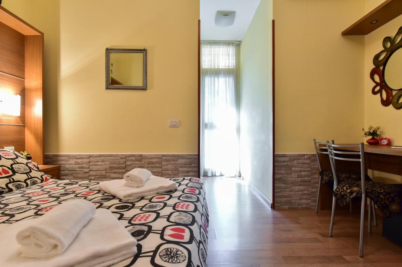 Relax Bed & Breakfast 2*