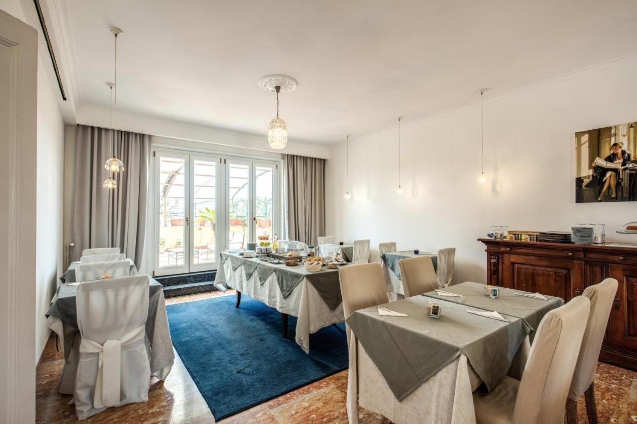 Comfort Astoria Palace Alojamento de Acomodação e Pequeno-almoço 3*