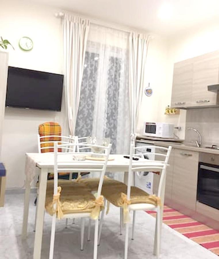 Modern In The Heart Of 42 M² Parking Included Appartamento *