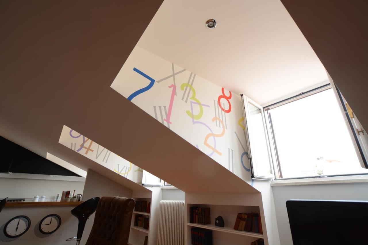 Tic Tac Loft *
