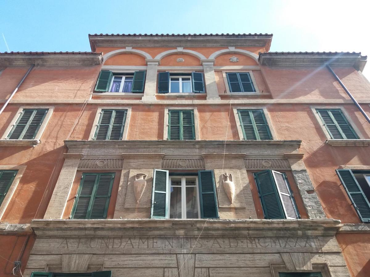 Torlonia * Roma