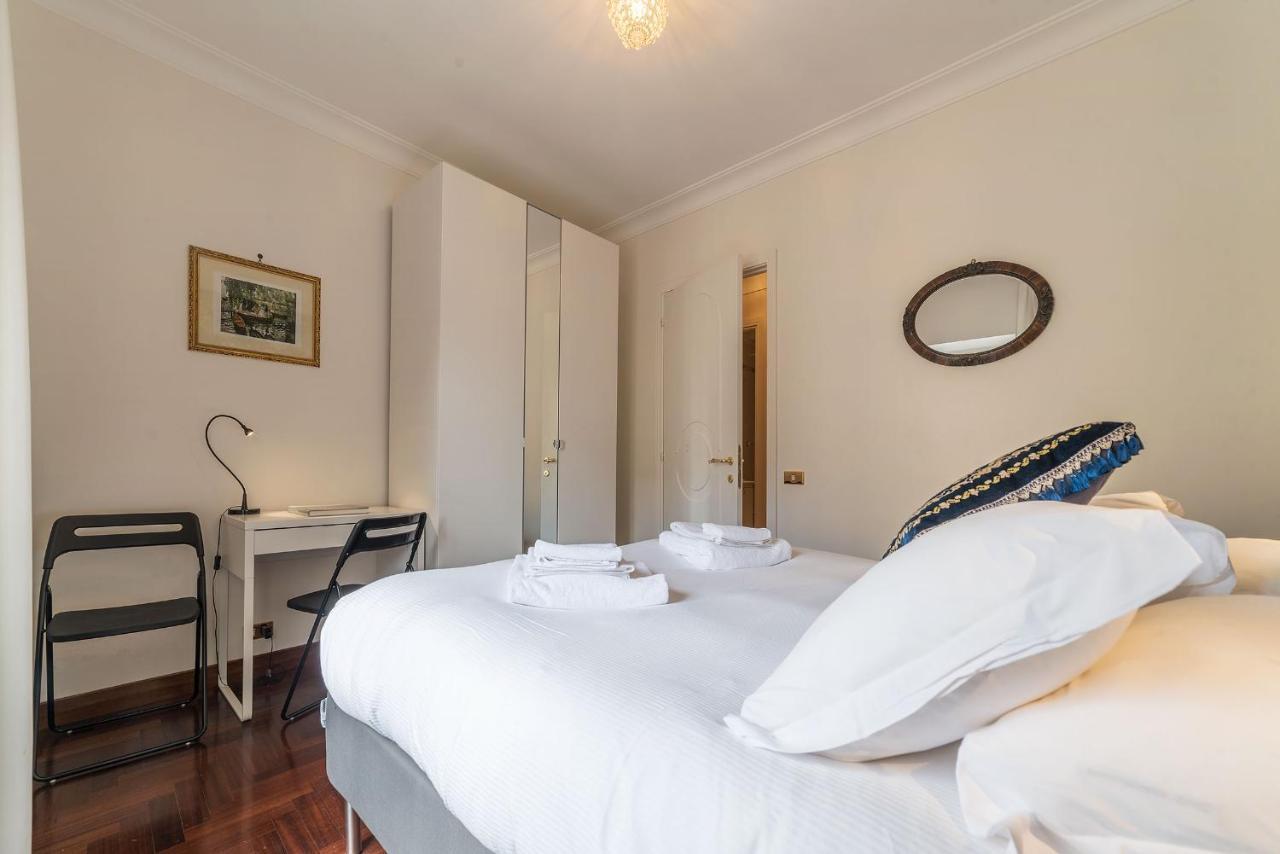 Appartamento Quiet And Classic On Two Floors, By Trevi Fountain - Fromhometorome *