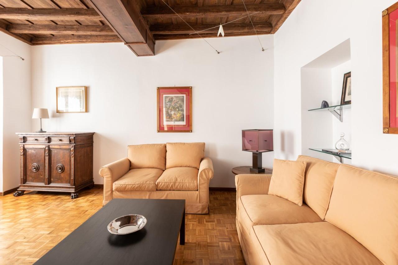 Spectacularly Bright, By Piazza Navona And The Pantheon - A/c, Wifi, Elevator Apartamento *
