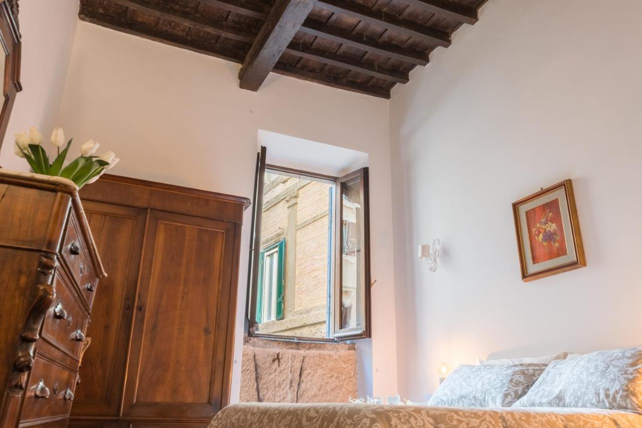 Appartamento Secret Coronari *