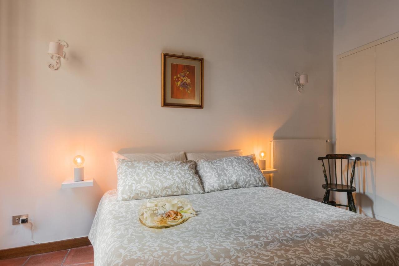 Appartamento Secret Coronari Roma