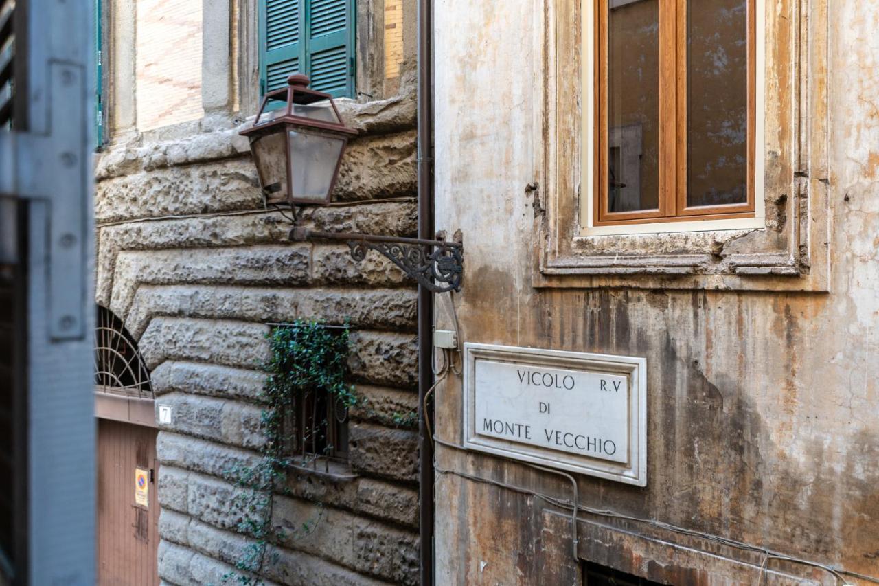 Appartamento Secret Coronari Roma