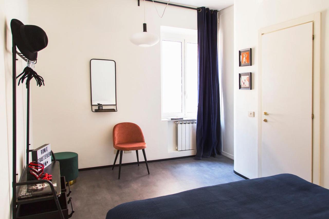Trasteverehome - Santa Cecilia In Trastevere With Balcony * Rom