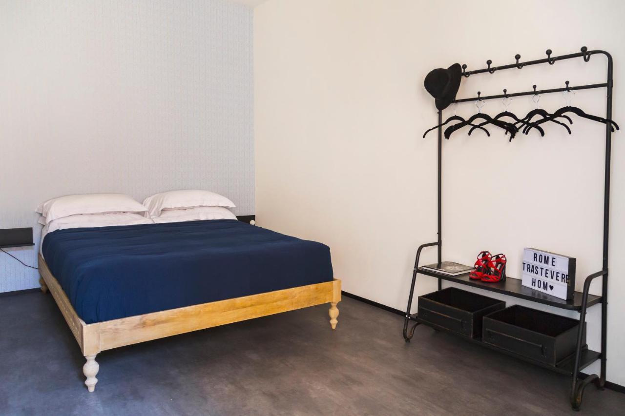 Apartment Trasteverehome - Santa Cecilia In Trastevere With Balcony Rom