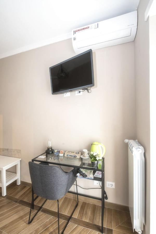 Vacanze Romane Bed & Breakfast *