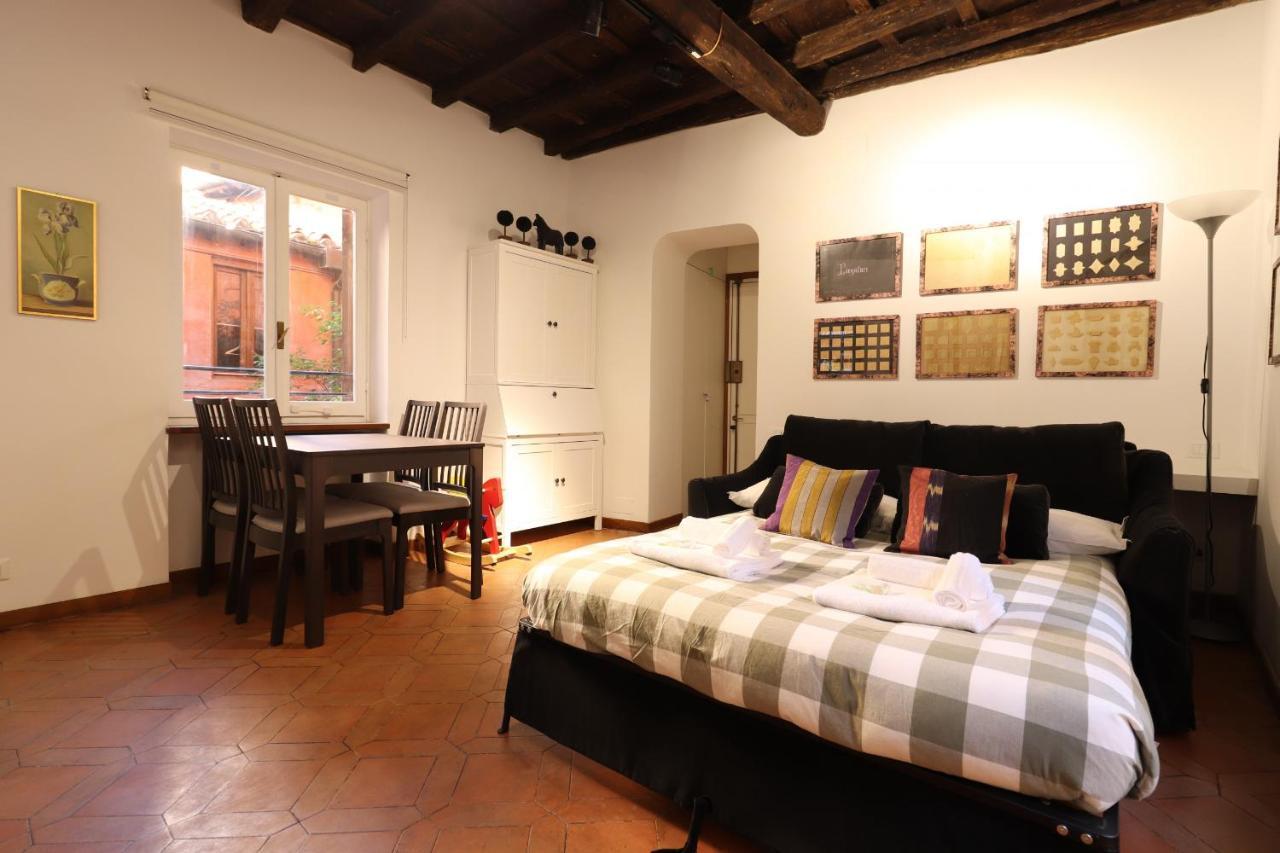 Lovely Navona Apartment *