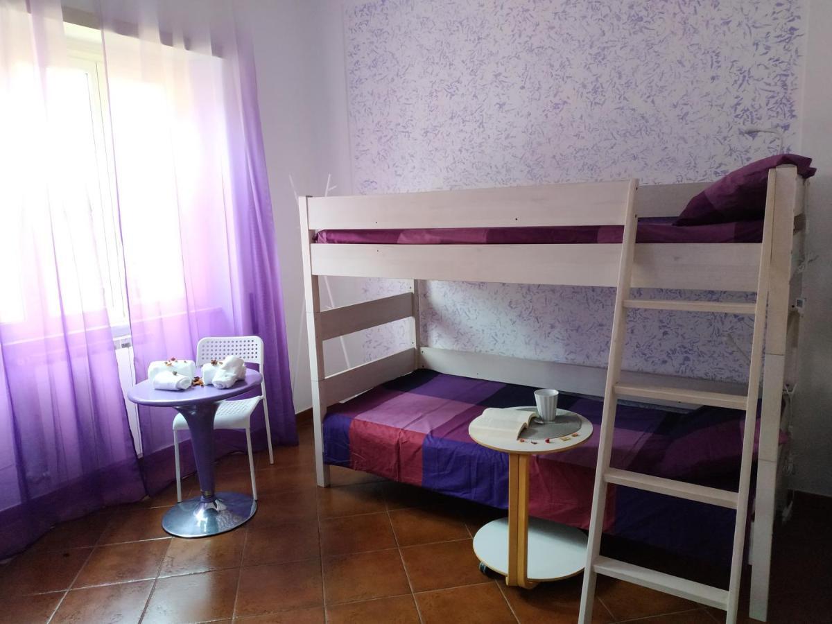 Claudia A Monteverde Bed & Breakfast *