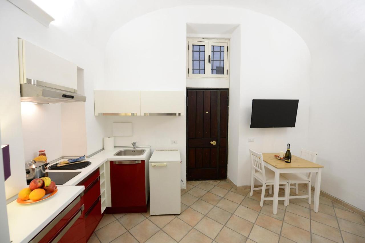 Easy Holidays - Spagnoli * Roma