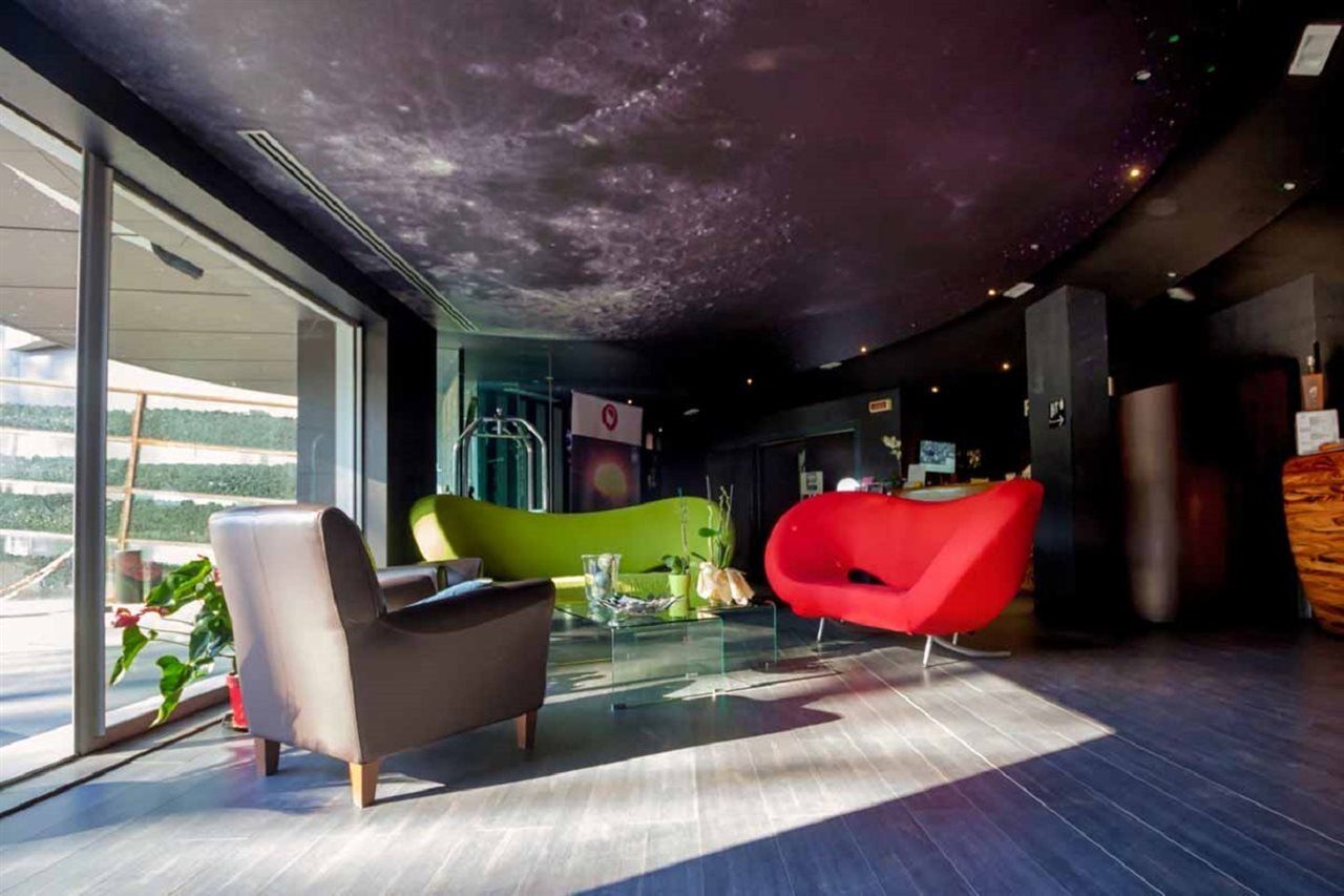 Black Hotel Roma
