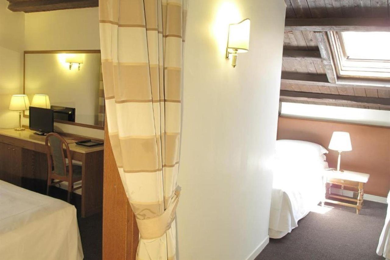 Hotel Santa Chiara