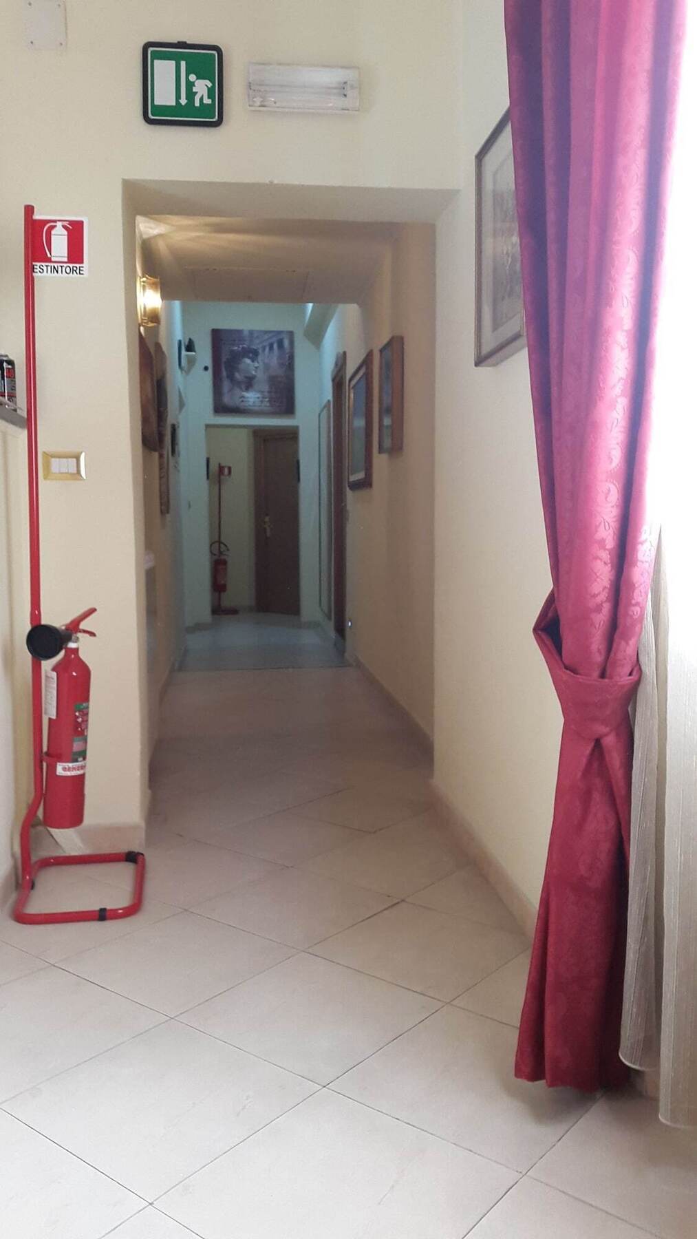 Pensión Residenza Praetoria 3*