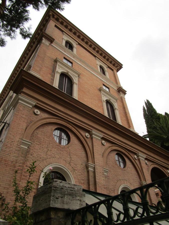 Acomodação com café da manhã  Casa S. Giuseppe Di Cluny Roma