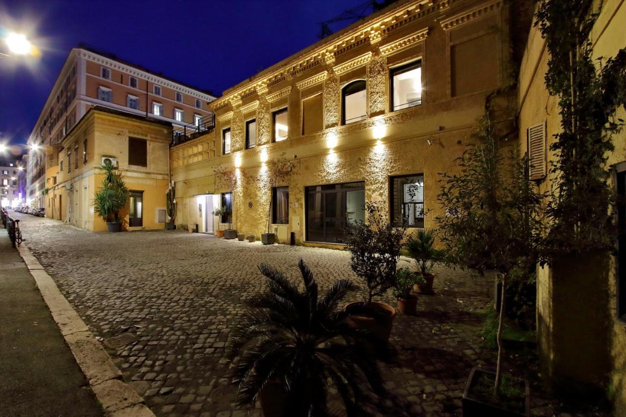 Acomodação com café da manhã  Urben Roma
