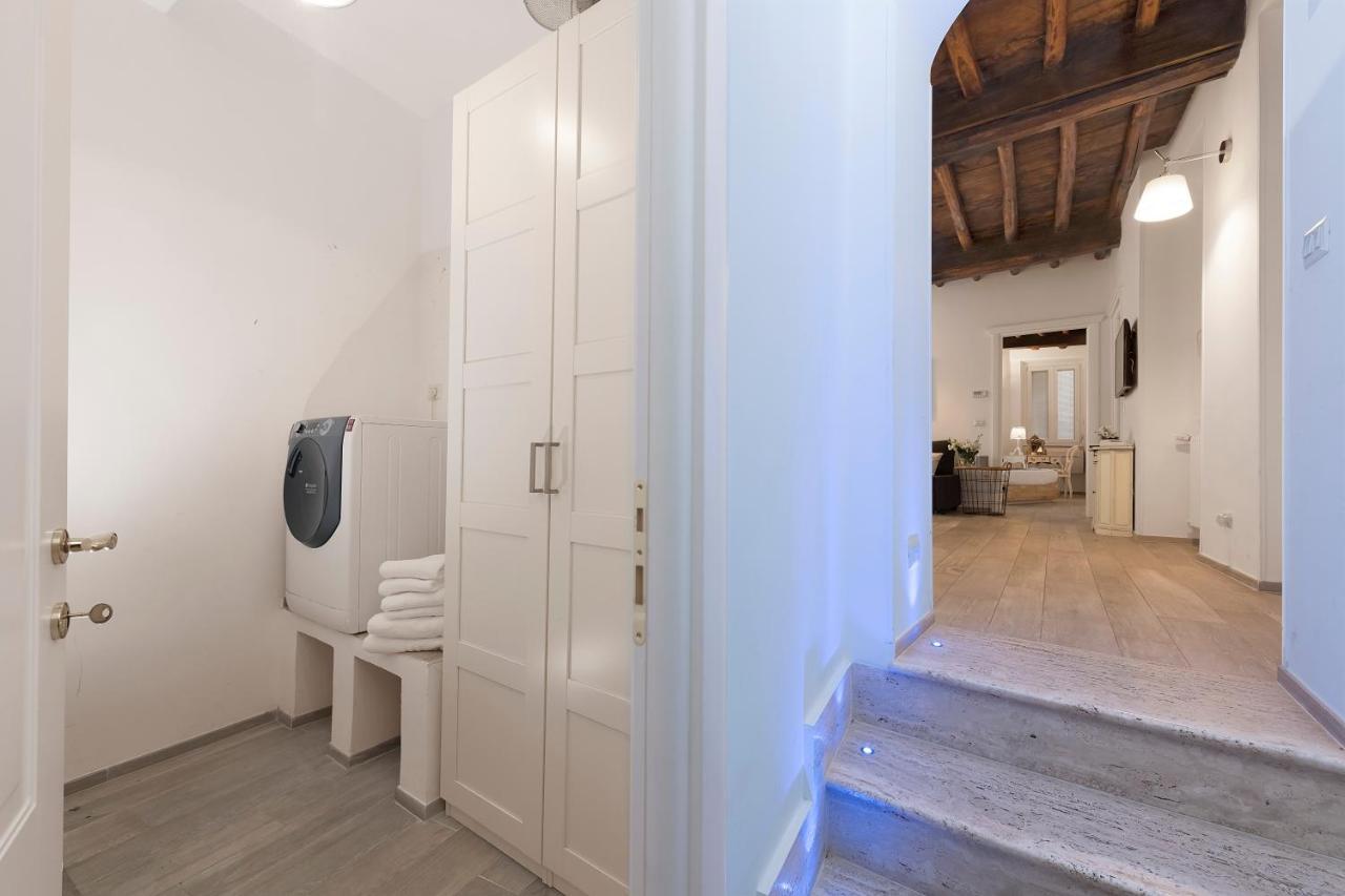 Apartment Chiavari Delux In Campo De Fiori