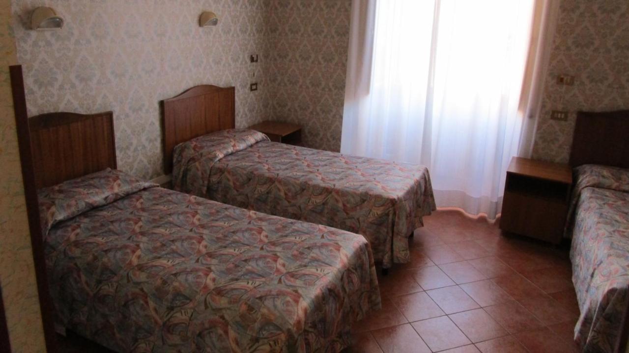 Casa S. Giuseppe Di Cluny Roma