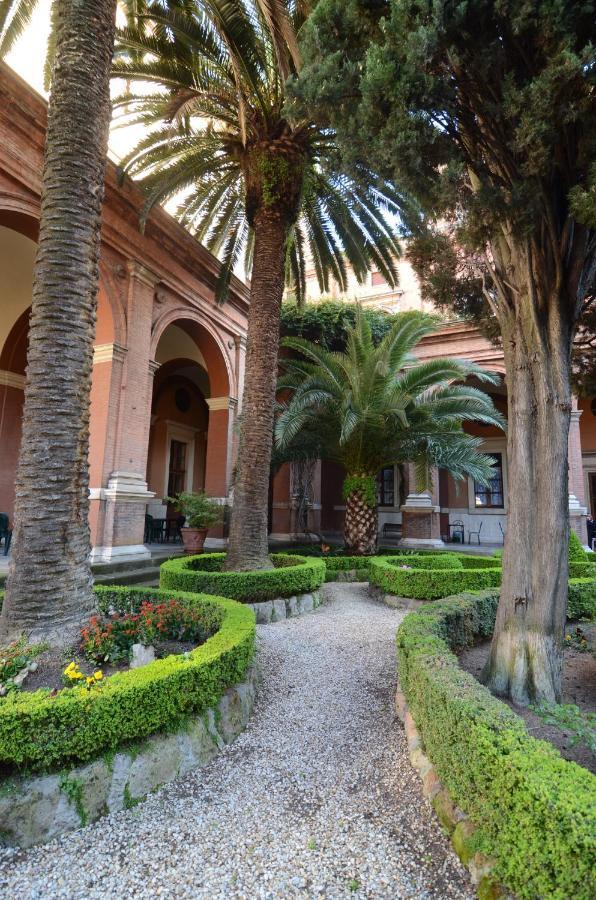 Casa S. Giuseppe Di Cluny Acomodação com café da manhã  *