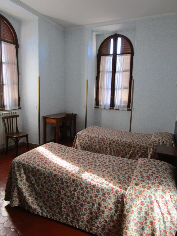 Acomodação com café da manhã  Casa S. Giuseppe Di Cluny *