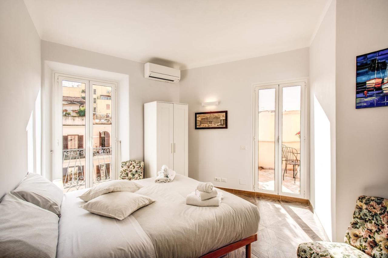 Cavour Attic With Terrace Apartamento